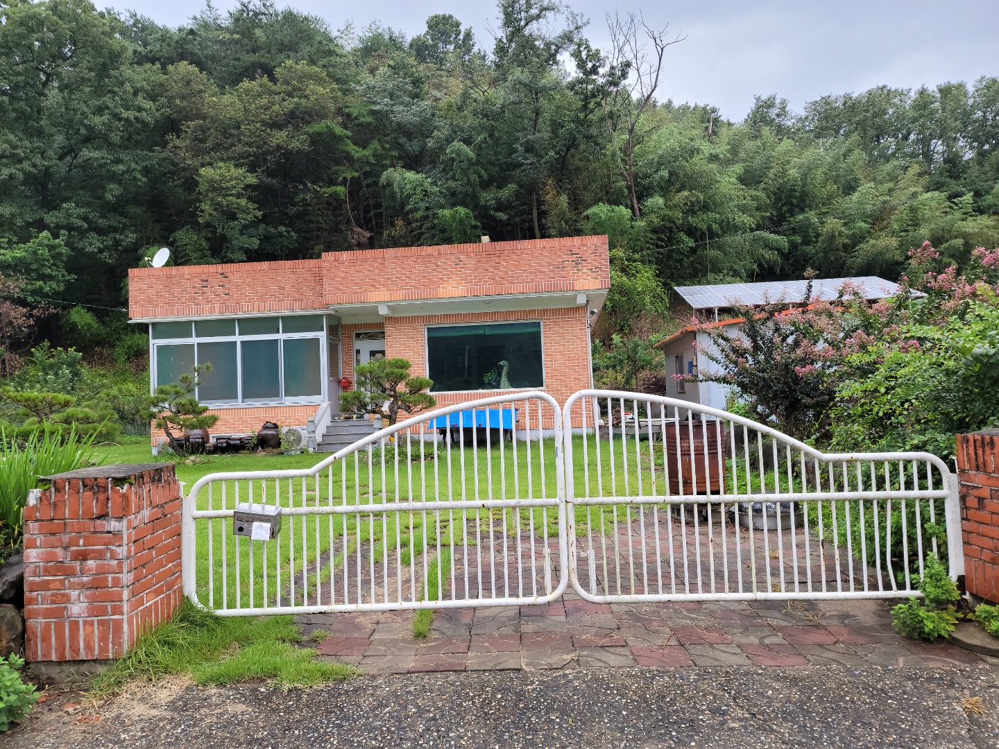 산자락주택+텃밭매매 사진 - 2