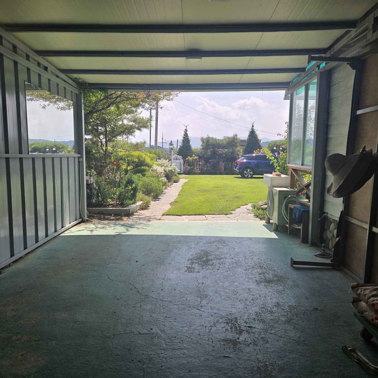 꽃들이 만발 화원같은 전원주택. 사진 - 13