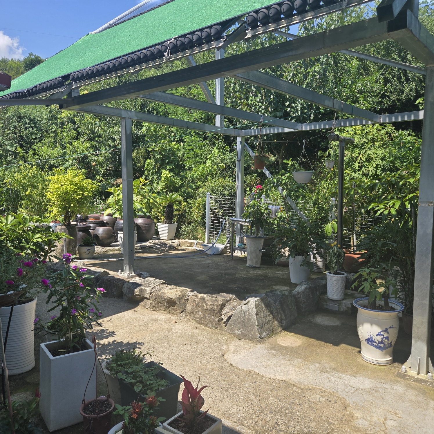 꽃들이 만발 화원같은 전원주택. 사진 - 14