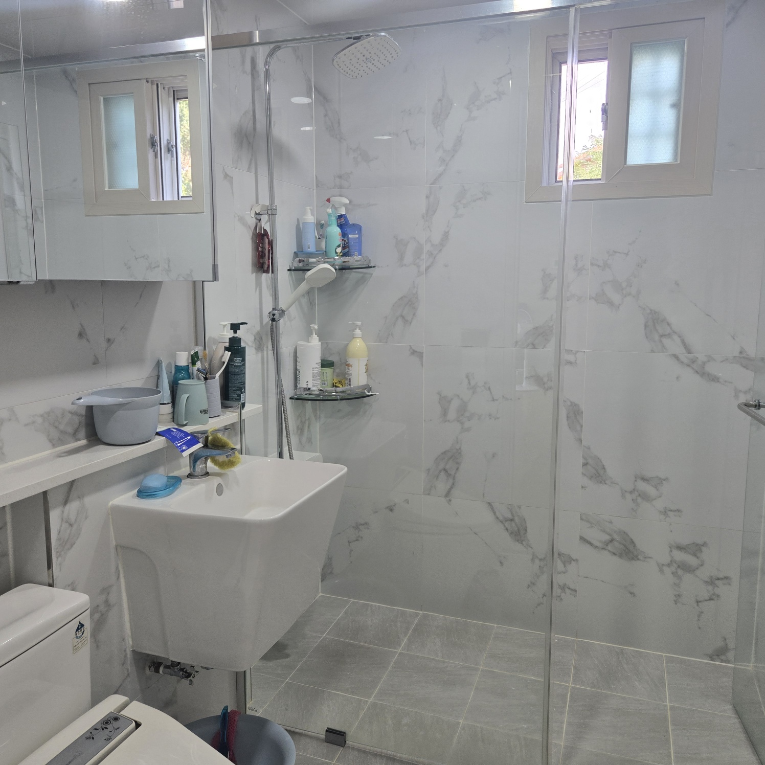 꽃들이 만발 화원같은 전원주택. 사진 - 25